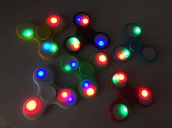 Fidget Spinner med LED Lys - Billede 5