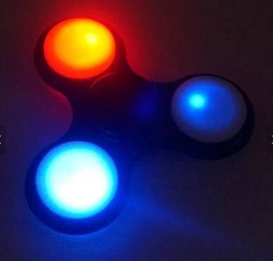 Fidget Spinner med LED Lys - Billede 6